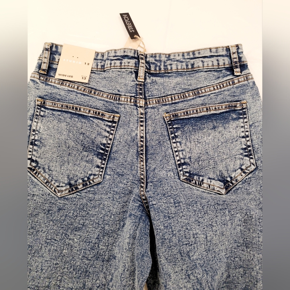 Wide Leg Stretch Blue Jeans - Picture 5 of 7